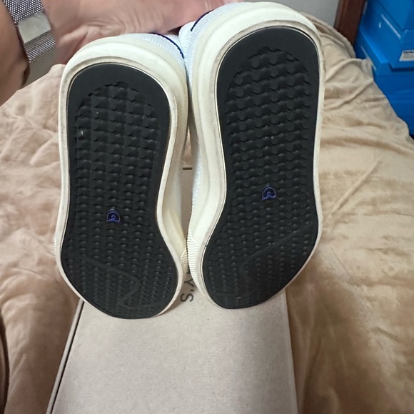 Rothy's Bright White High Top Tennis Shoes 7.5 - Picture 4 of 5